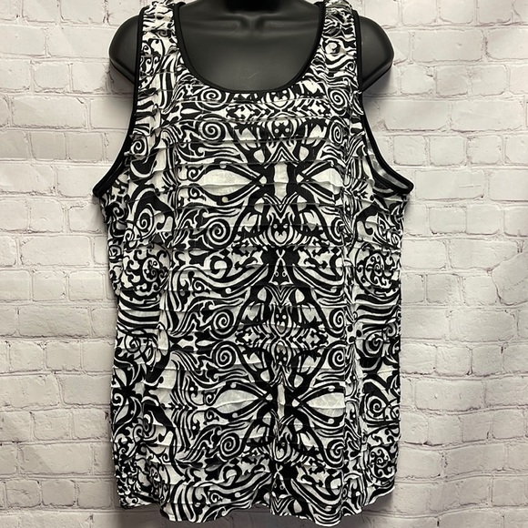 Maggie Barnes Tops - Plus Woman’s Sleeveless Blouse